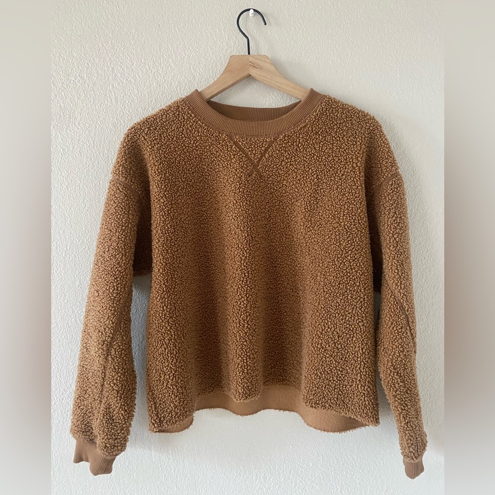 AE Sherpa Pullover Crewneck Sweatshirt Sweater XS Brown